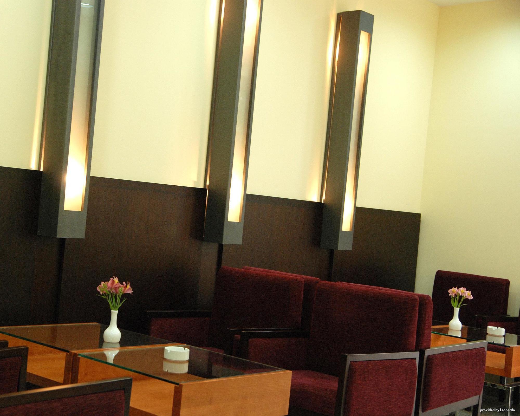 Hotel Forum Garni Subotica Nội địa bức ảnh