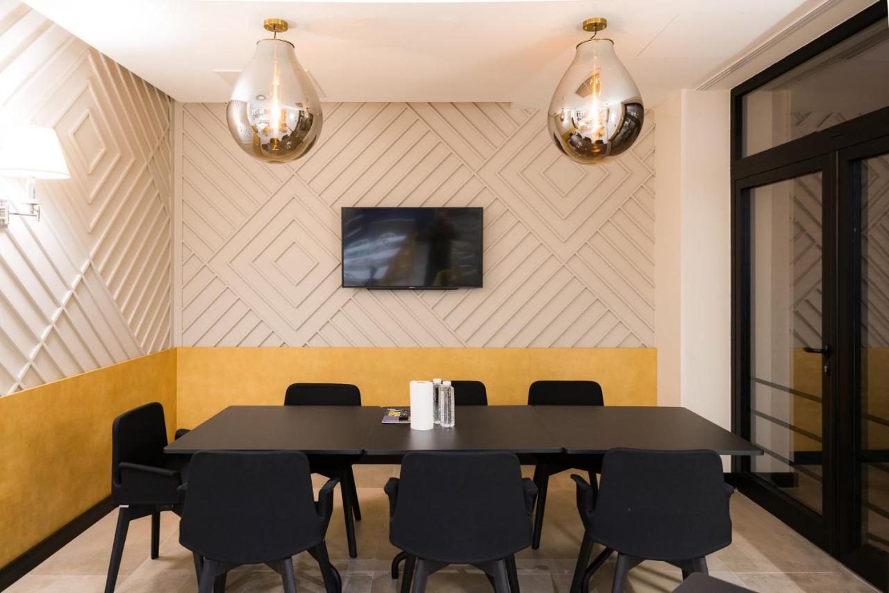 Hotel Forum Garni Subotica Ngoại thất bức ảnh