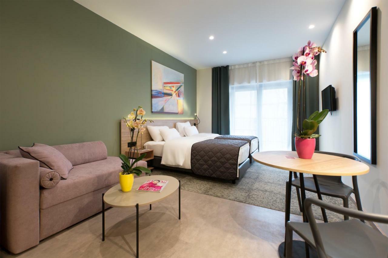 Hotel Forum Garni Subotica Ngoại thất bức ảnh